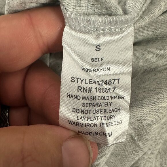 Blue b. Collection Heather Grey T-Shirt With Sequin Cowboy Boots Design Size S - Picture 7 of 7